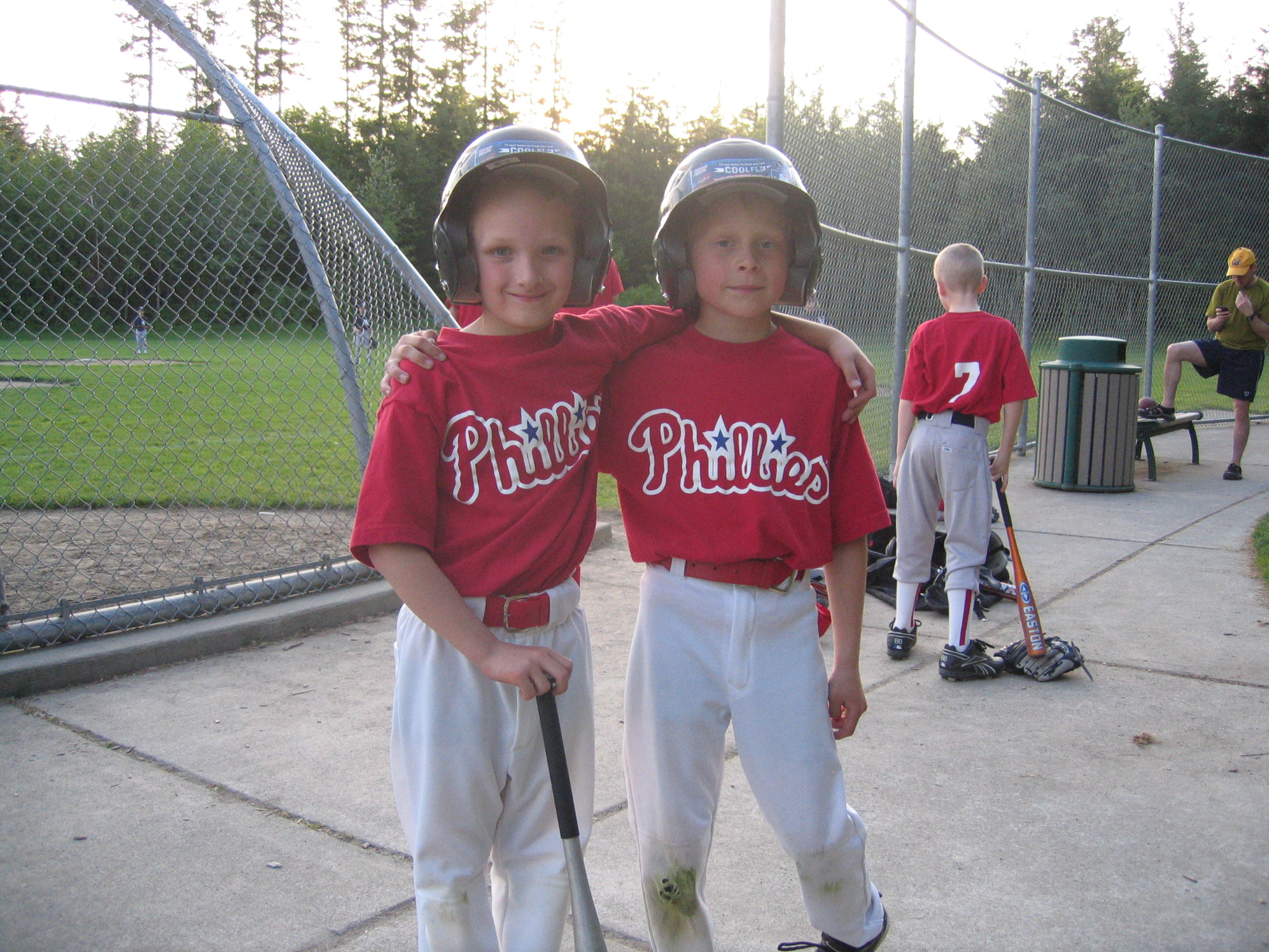 Baseball2007/13_Riley_and_William.jpg