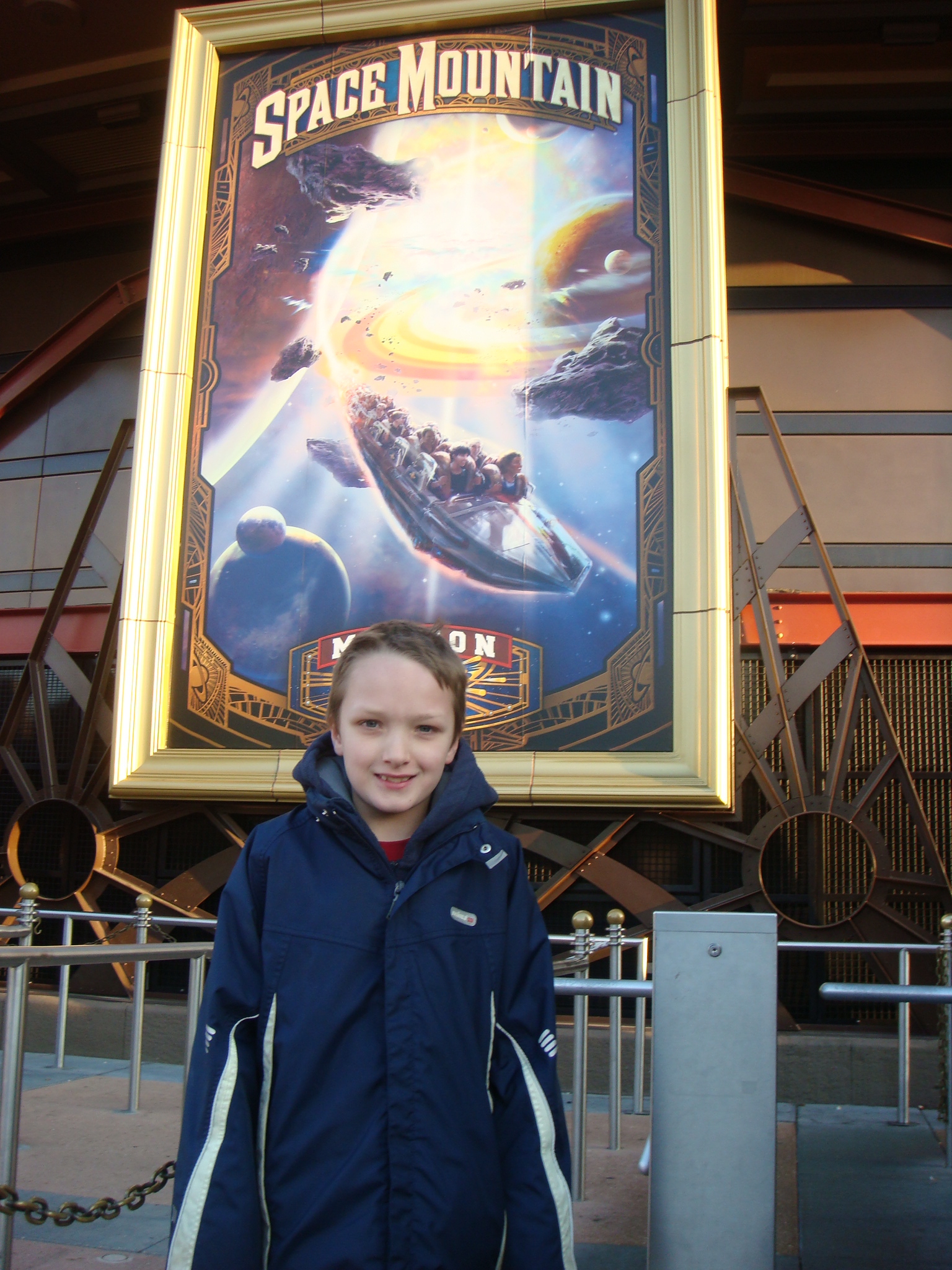 DisneyParis/Paris_653Riley_going_on_Space_Mountain_for_the_3rd_time.JPG