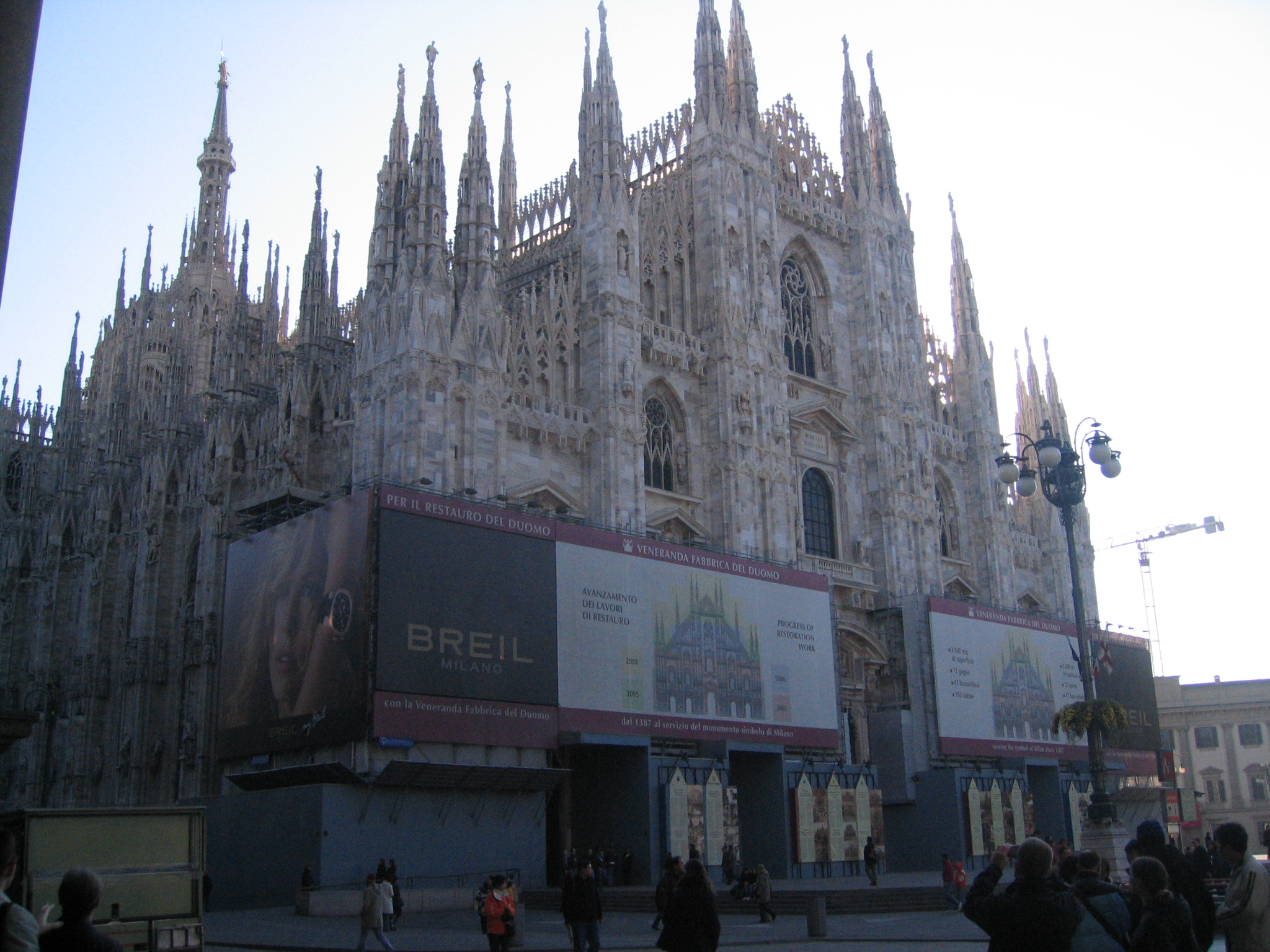 MattMilan/Duomo_Exterior.JPG