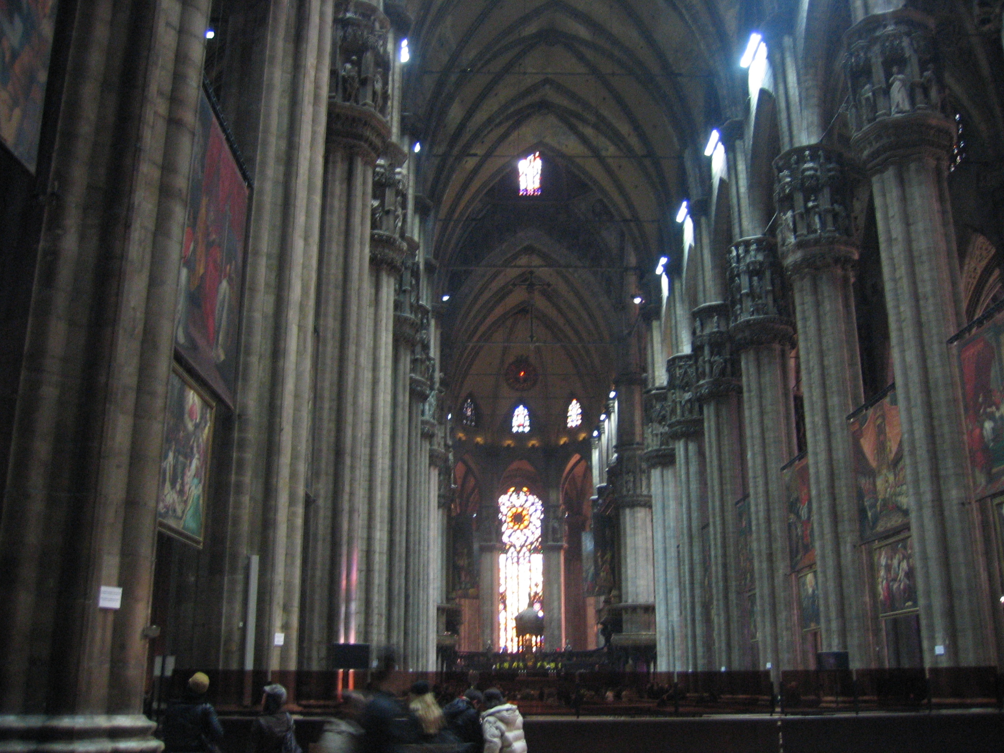 MattMilan/Duomo_Interior_1.JPG