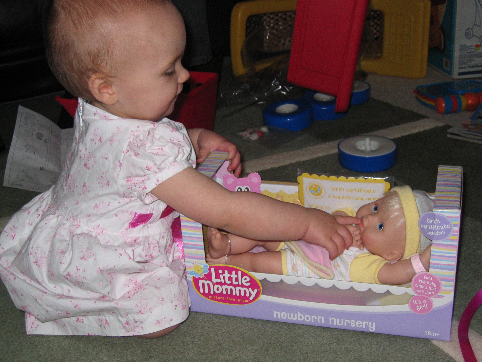 Megans1stbday/29_Megan_got_her_first_doll.jpg