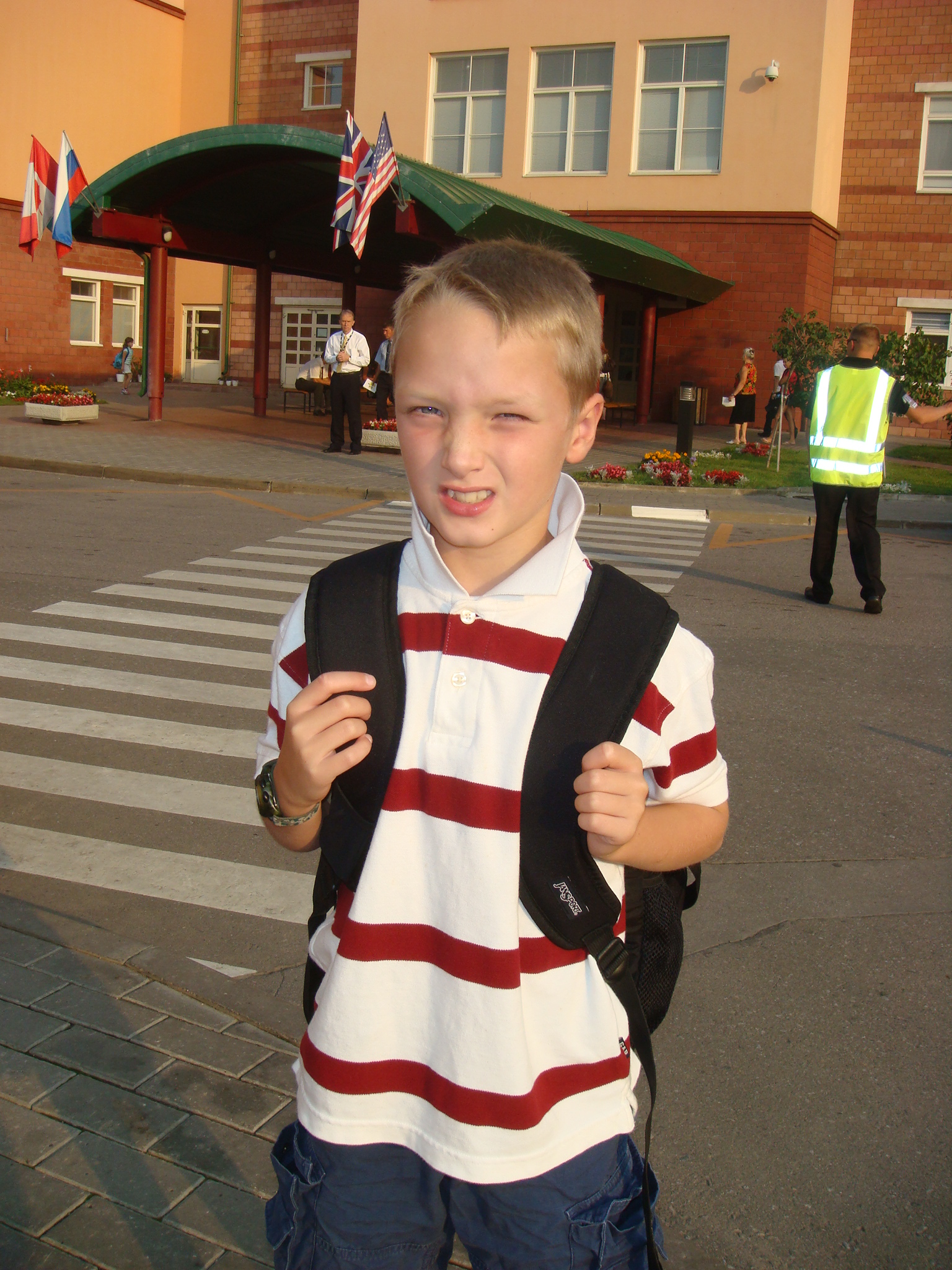 MoscowFamily/173first_day_of_school.JPG