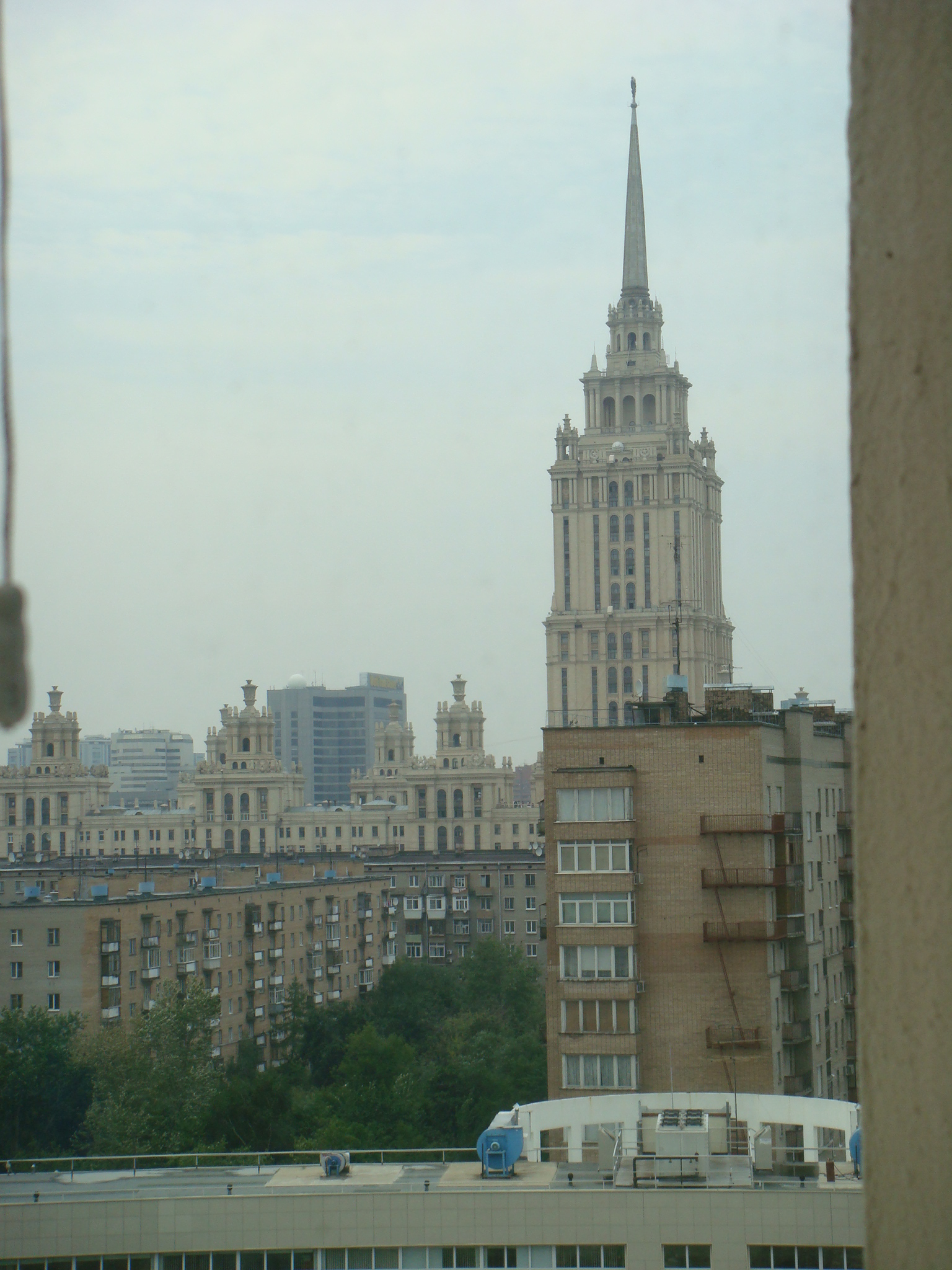 NewApartment/155Ukraine_hotel_view_from_kitchen.JPG