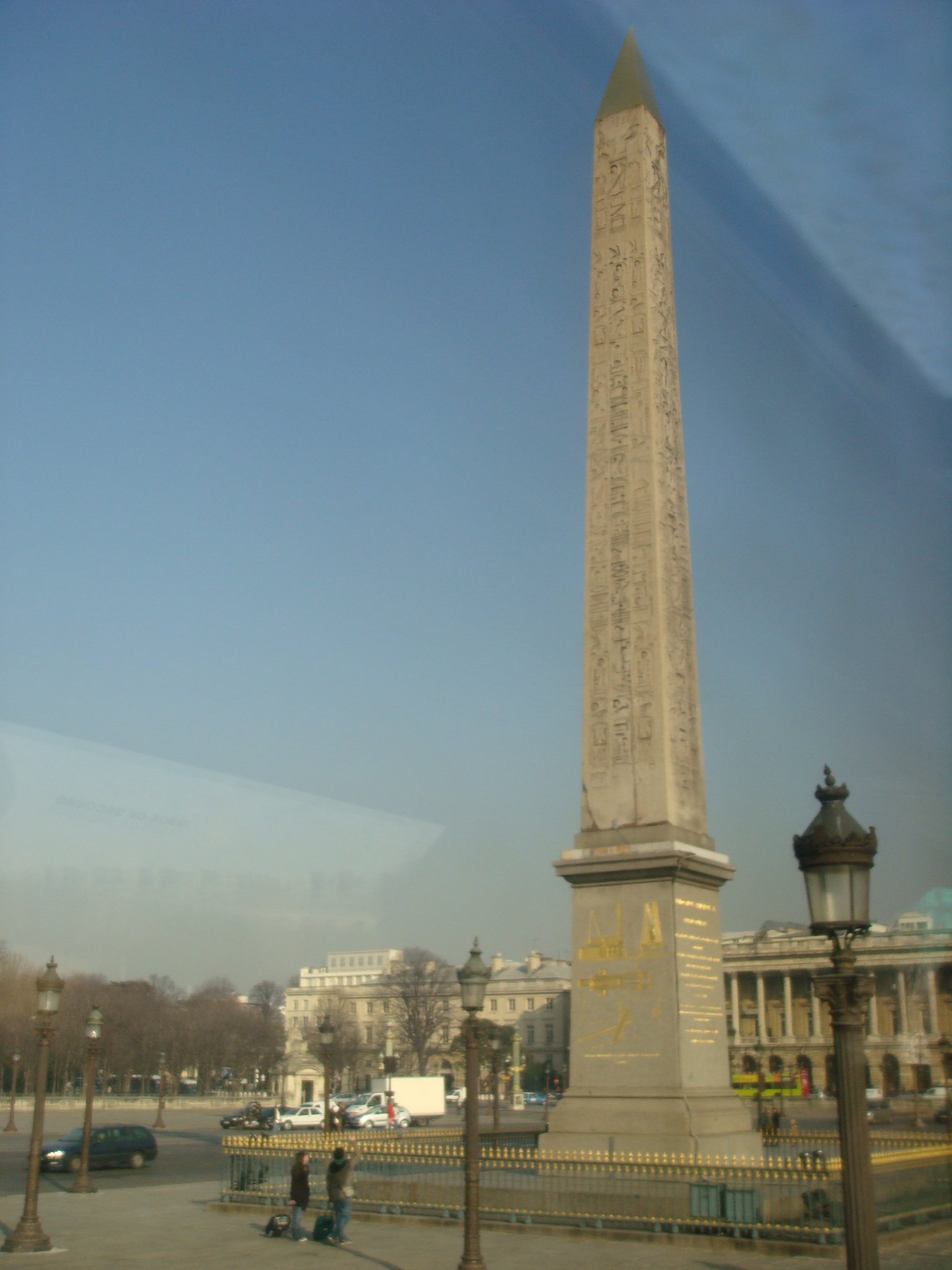 Paris/Paris_355Obelisk_from_Luxor_Place_de_la_Concorde.JPG