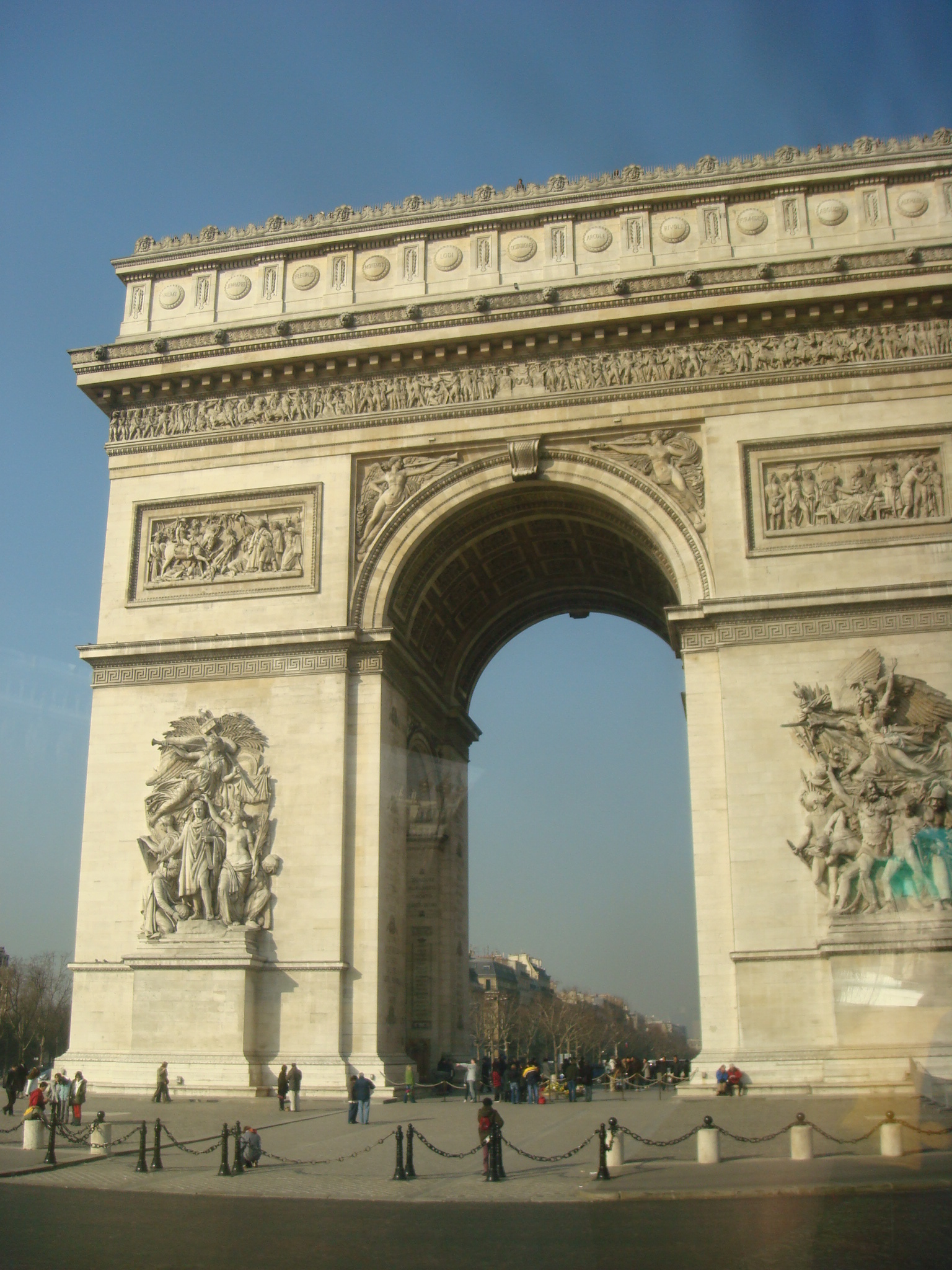 Paris/Paris_376Arc_de_Triomphe.JPG