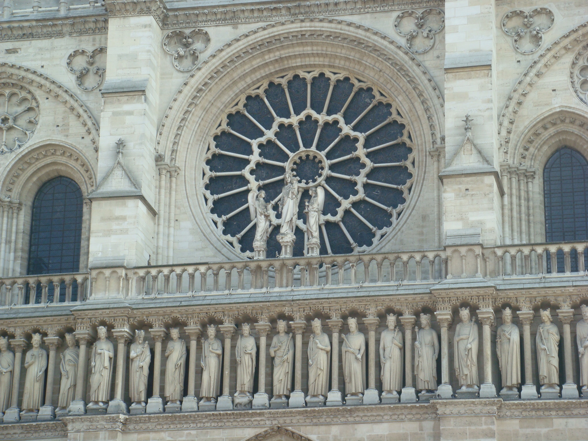Paris/Paris_493Notre_Dame_West_Rose_Window.JPG