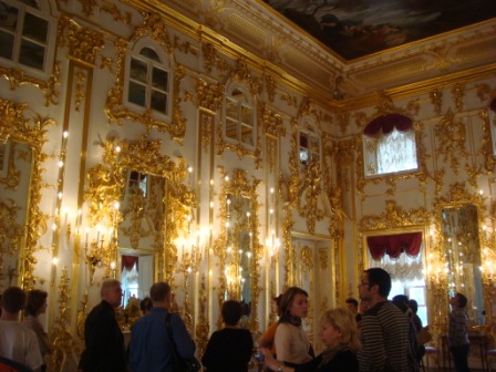 Peterhof/442The_Audience_Room__The_Great_Palace__Peterhof.JPG